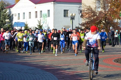 c_390_258_16777215_00_images_Files_Sport_Otdych_2015-marafon_about_marathon_Muchkap-01.jpg